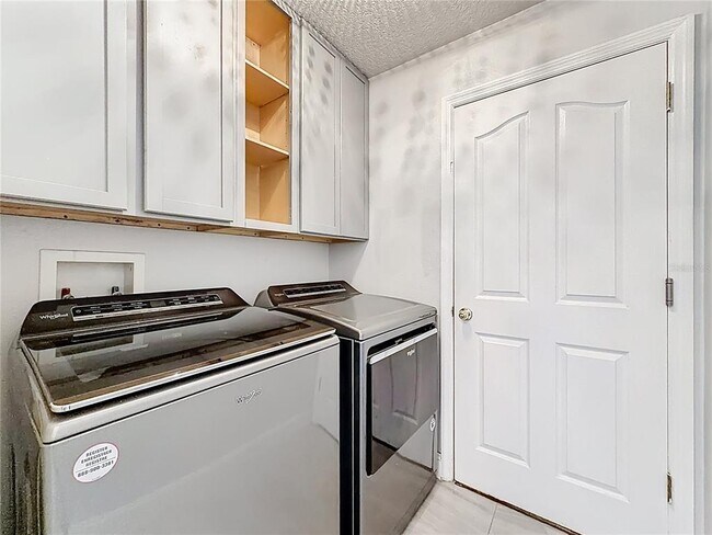 Building Photo - 12844 Oulton Cir