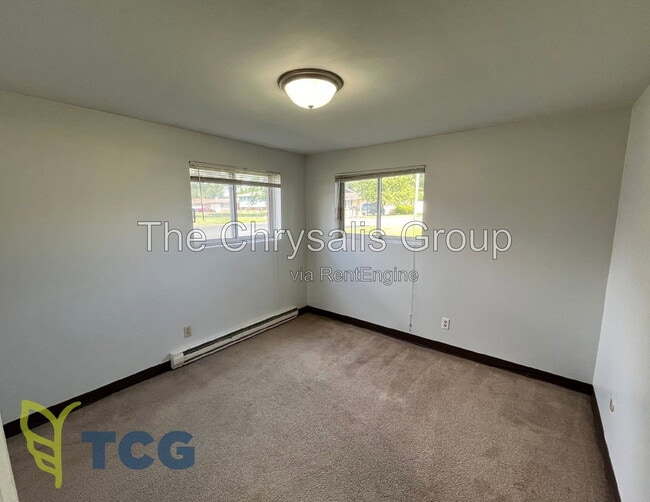 Building Photo - 1467 Catherine St