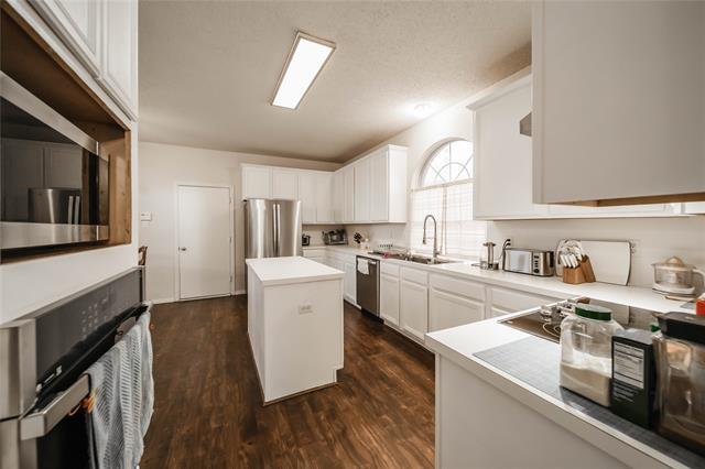 Building Photo - 7109 Chandler Dr