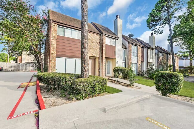 Building Photo - 17210 Imperial Valley Dr