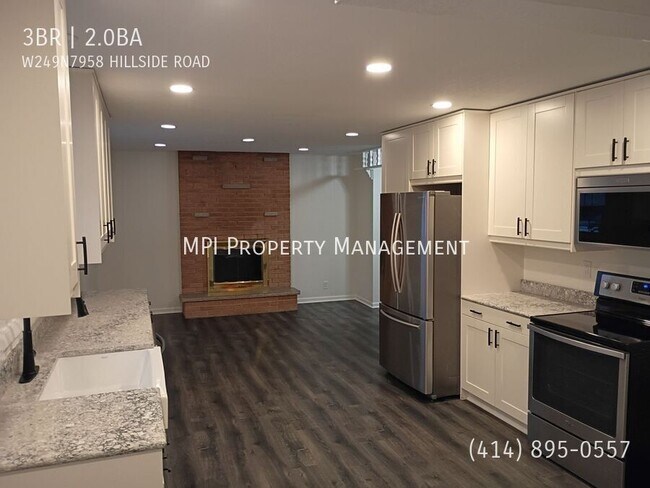 Building Photo - W249N7958 Hillside Rd