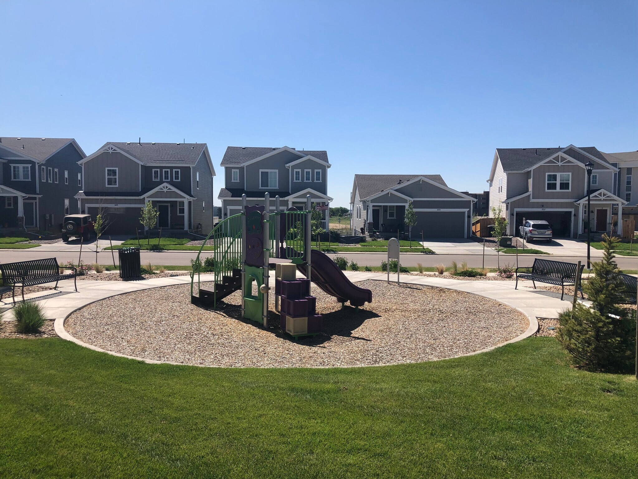 Neighbhood Park - 537 High Point Dr