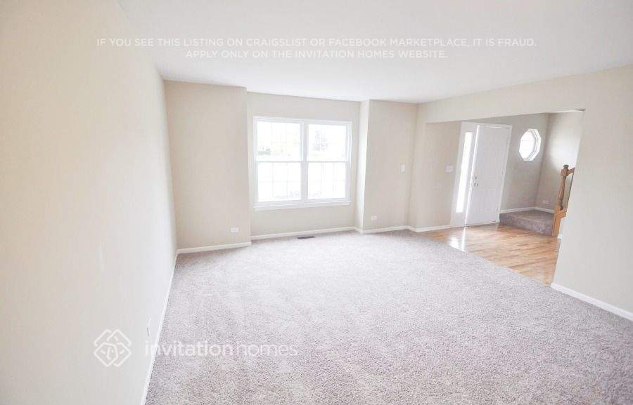 Building Photo - 25420 W Latham Ct