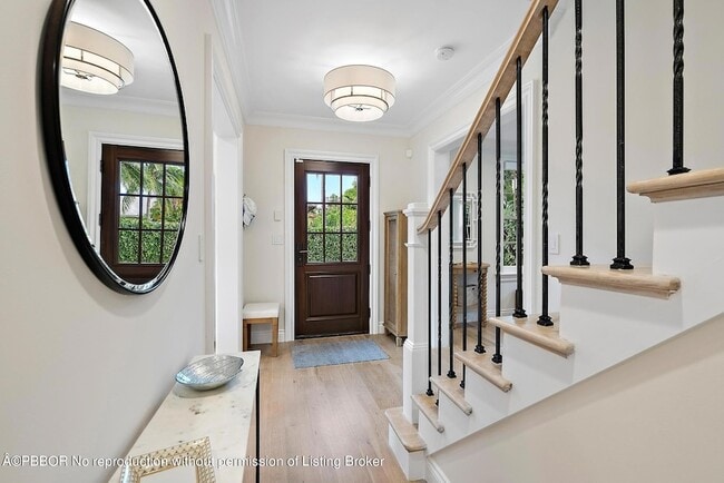 Building Photo - 360 Seaspray Ave