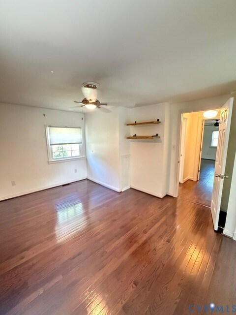 Building Photo - 1300 Maywood Rd