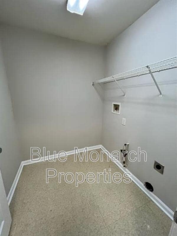 Building Photo - 312 Morris St