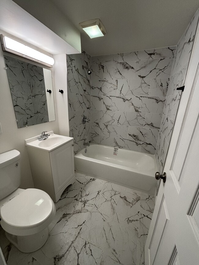 Building Photo - 6826 E 3rd Ave