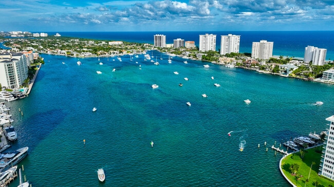 Building Photo - 331 Mizner Lake Estates Dr