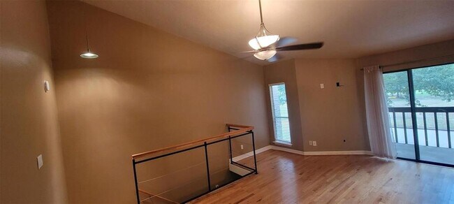 Building Photo - 12755 Mill Ridge Dr