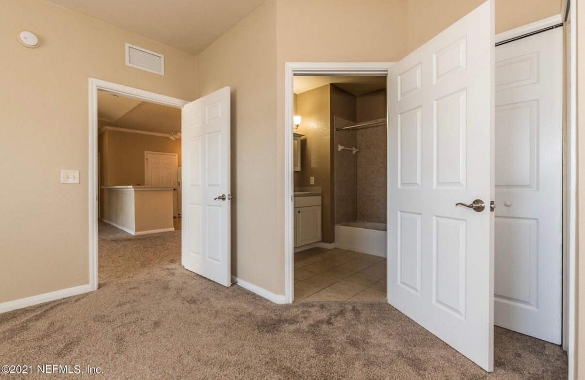 Bd 1 - 275 Old Village Center Cir