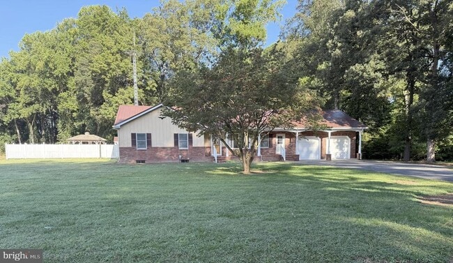 Building Photo - 13852 Dulin Rd