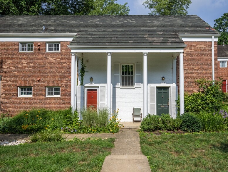 Building Photo - 3624 Valley Dr