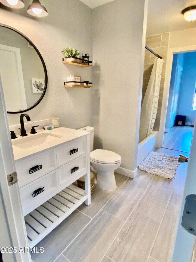 Building Photo - 19040 N 32nd Way