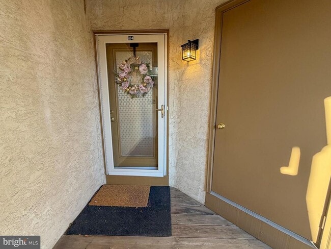 Building Photo - 814 Pritchard Pl