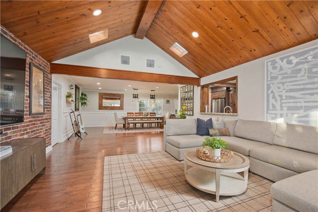 Building Photo - 19148 Sylvan St