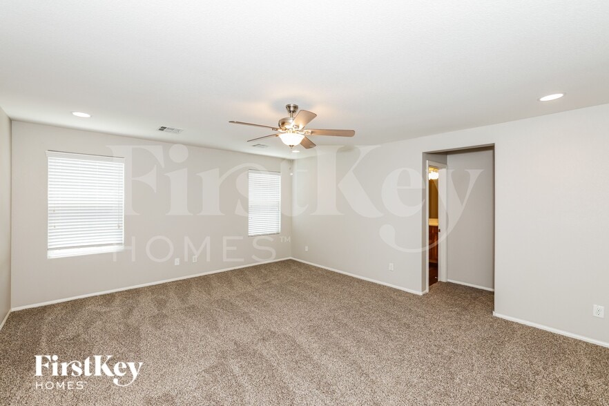 Building Photo - 9809 Dryden Ct