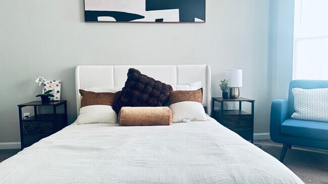 Building Photo - 5013 Chupp Way Cir