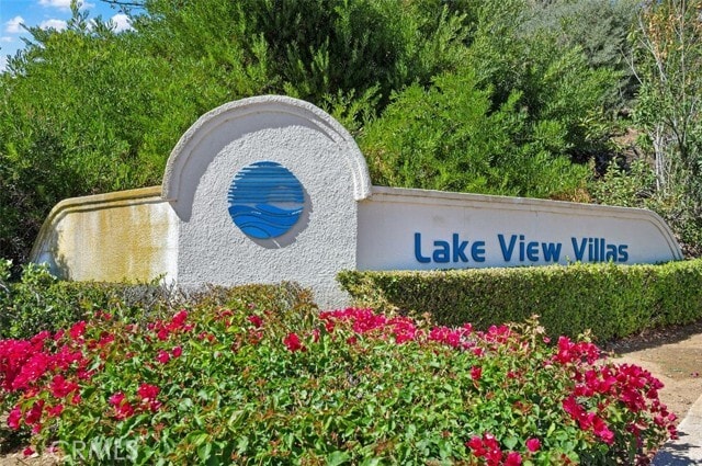 Building Photo - 5704 Skyview Way