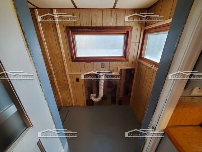 Building Photo - 3/2 Home Now Available in Fort Worth!
