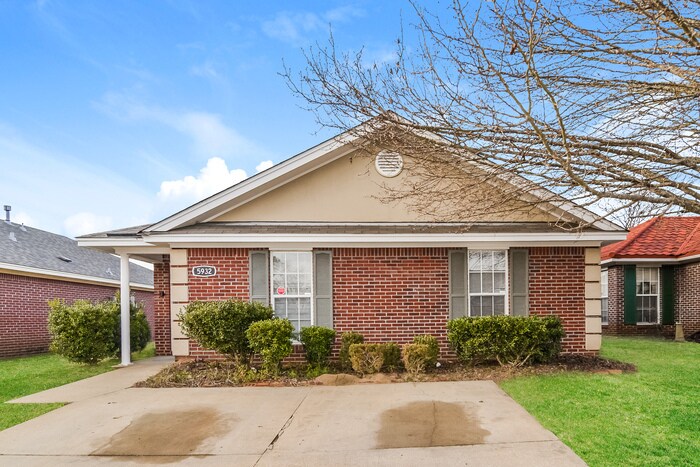 Building Photo - 5932 Freestone Pl