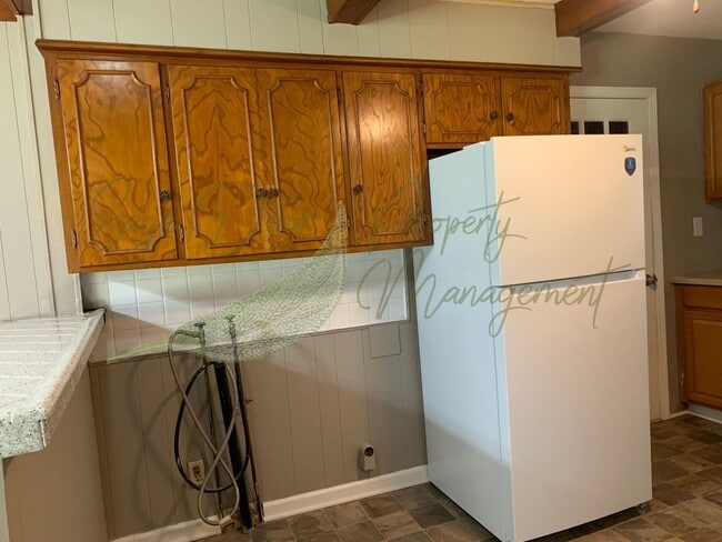 Building Photo - DESIRABLE RAYTOWN LOCATION!!!