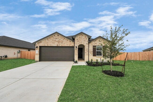 Building Photo - 1306 Palm Tree Ln