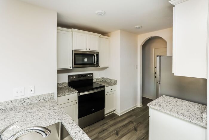 Building Photo - 140 Holster Holw Rd