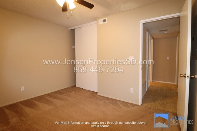 Building Photo - CHARMING 2BR/2BA CONDO W/ GARAGE