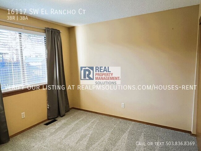 Building Photo - 16117 SW El Rancho Ct
