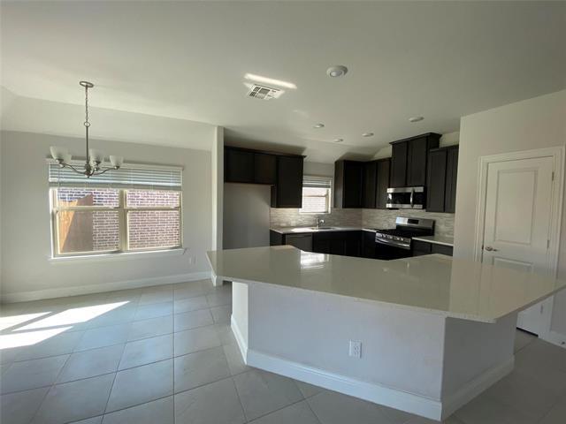 Building Photo - 10805 Blaze St