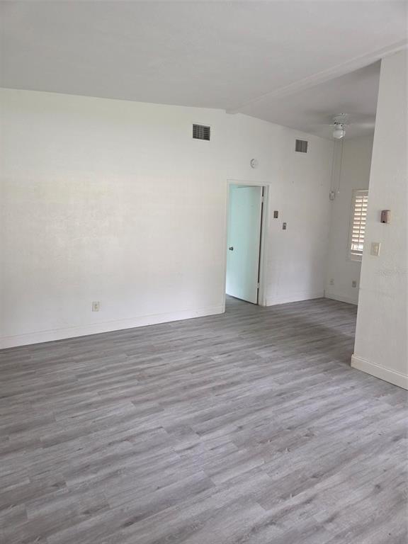 Building Photo - 944 Kensington Dr