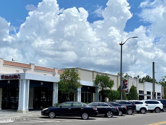 Building Photo - 4415 St Johns Ave