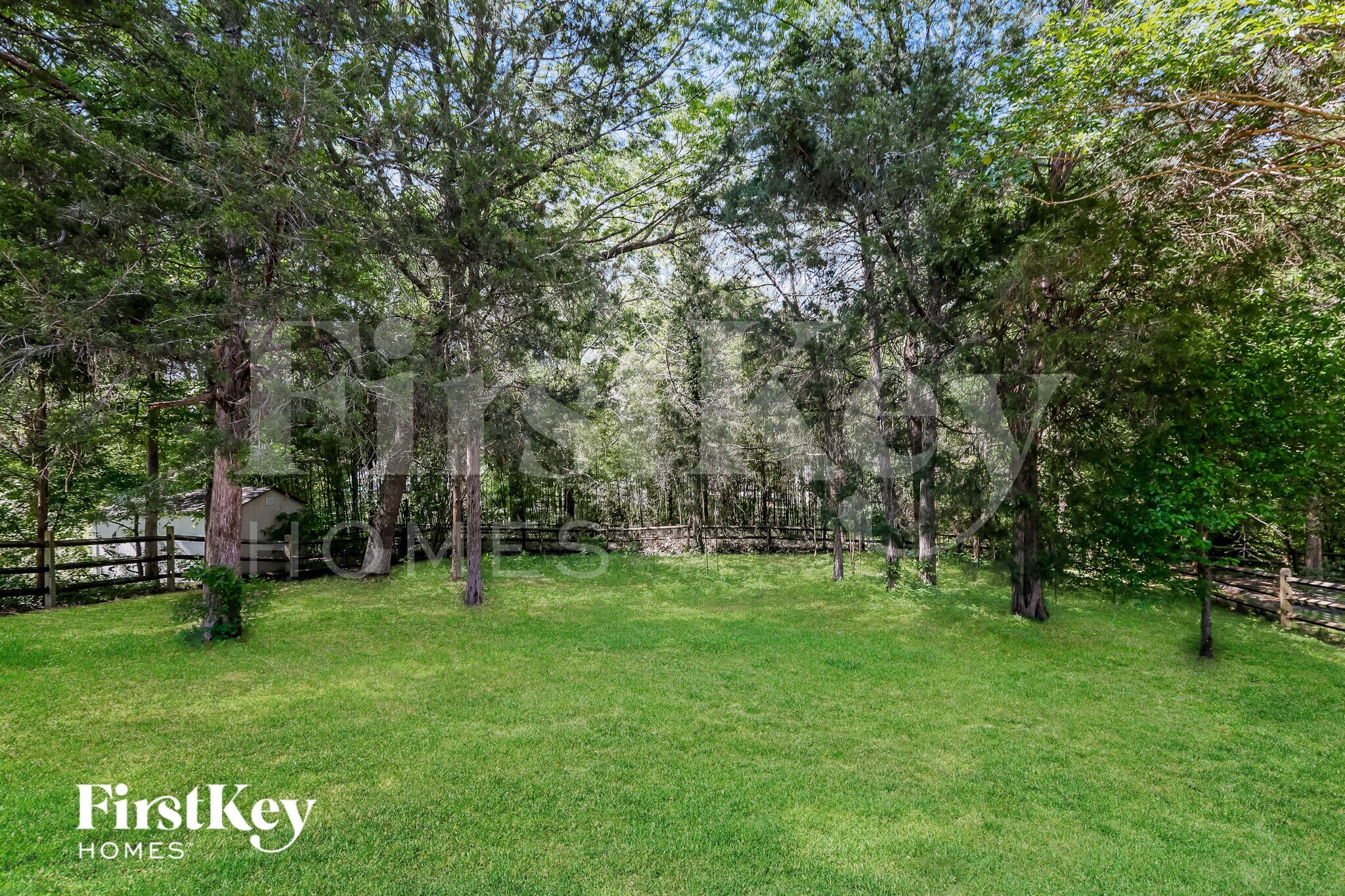 Building Photo - 13835 Poppleton Ct