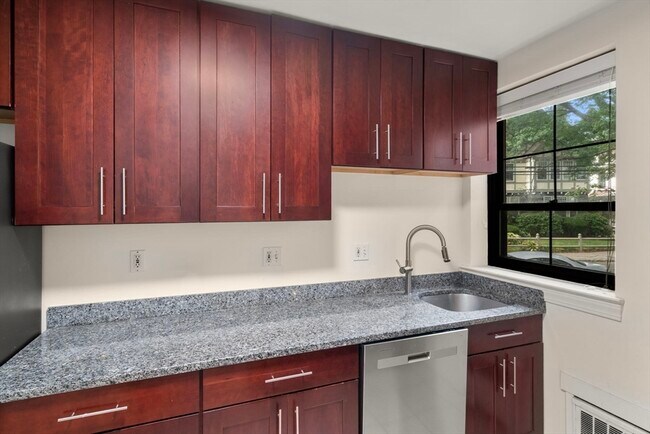 Building Photo - 57 Harvard Ave