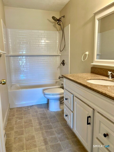 Building Photo - 2118 Cromwell Hills Dr