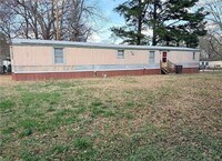 Building Photo - 804 Vagabond Dr