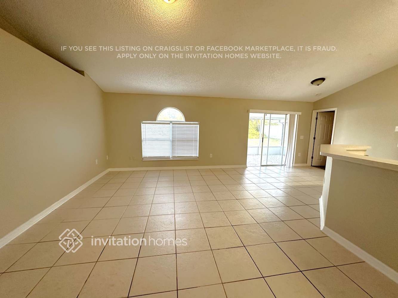 Building Photo - 2535 E Juliet Dr