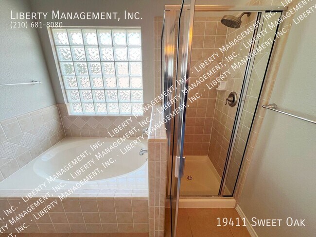 Building Photo - 19411 Sweet Oak