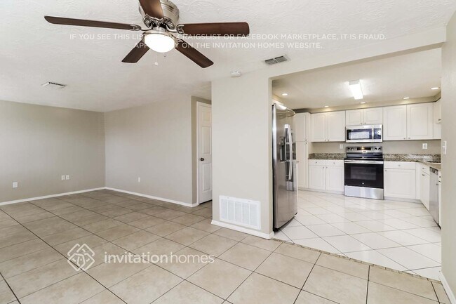 Building Photo - 3309 Seffner Dr