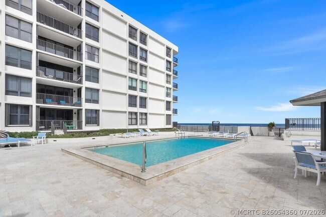 Building Photo - 3610 S Ocean Blvd