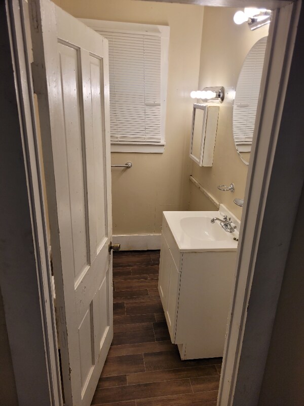 Building Photo - 517 Cumberland St