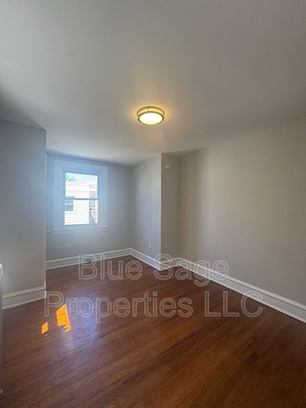 Building Photo - 80 Hartley Rd