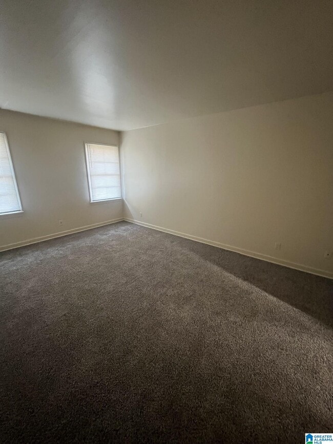 Building Photo - 7721 2nd Ct N