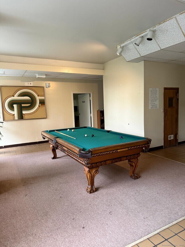 Building Photo - 31 Woodland St