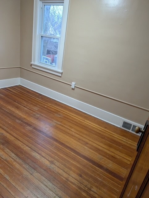 Building Photo - 615 Magee Ave