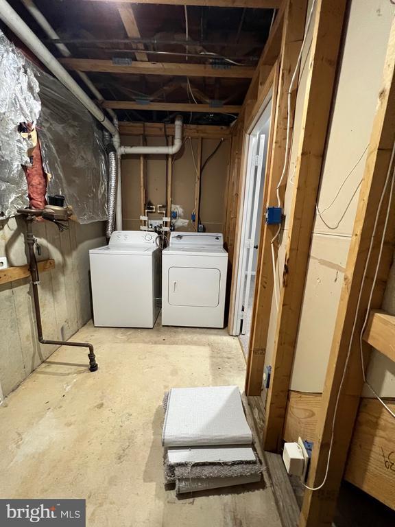 Building Photo - 3104 Dynasty Dr