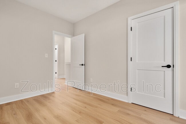 Building Photo - 311 S Newkirk St