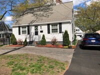 Building Photo - 360 Waltham St