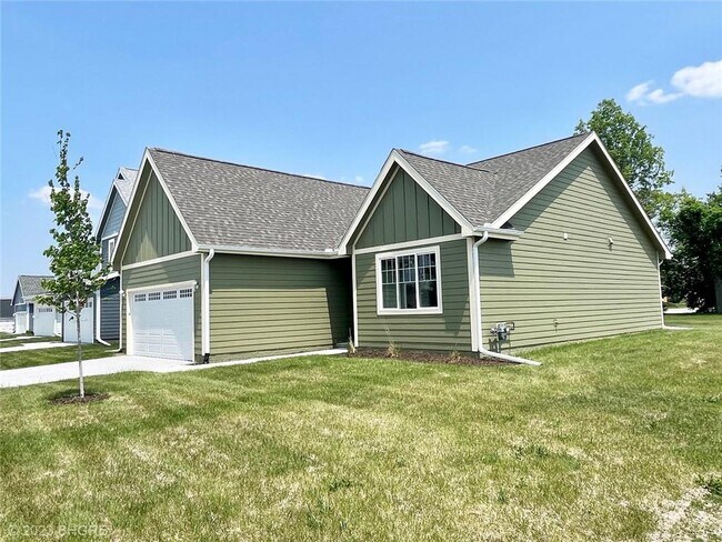 Primary Photo - 1102 28th St