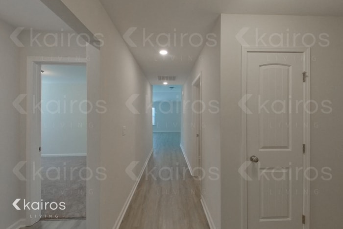 Building Photo - 30 Carrollton Dr